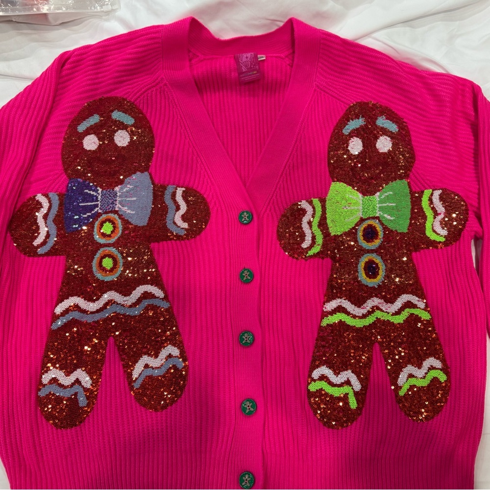 QUEEN OF SPARKLES~NWT Pink Sequin Gingerbread Cardigan.